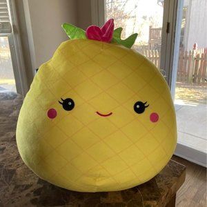 Lulu the Pineapple Squishmallow